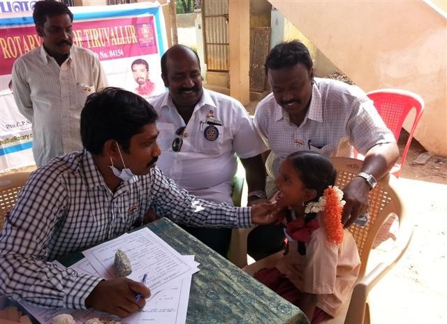 15-Aug-2014-Dental Camp-17