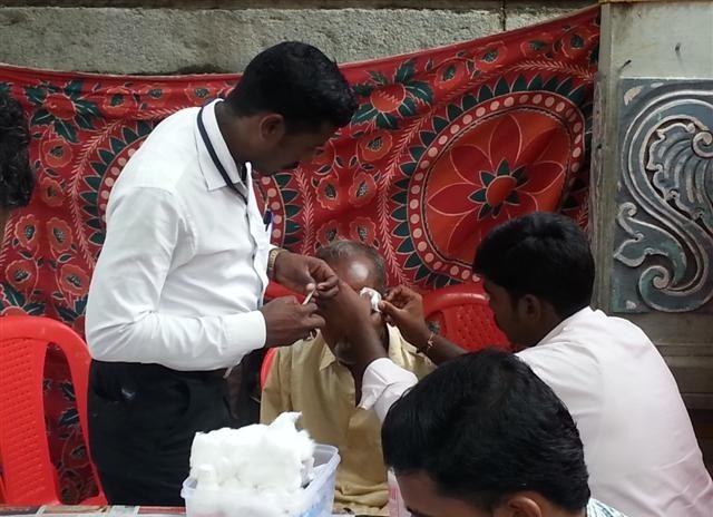 25-Aug-2014-Free First Aid Camp @ Veeraraghavar Temple-Tiruvallur-10