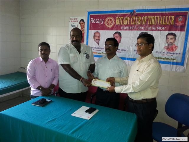 10-Sep-2014_Rice Distribution @ GH Tiruvallur-7