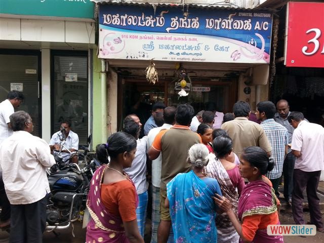 16-Sep-2014-President Bday Celeb Briyani Distribution-30